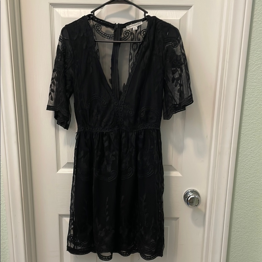 Haute Monde Elegant Black Lace Dress